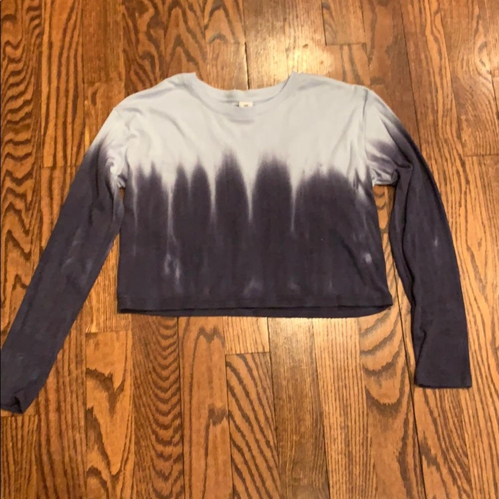 Me to We blue ombré tie dye top, size small